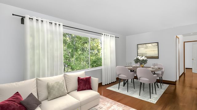7319 N Oakley Avenue 3A, Chicago, IL 60645