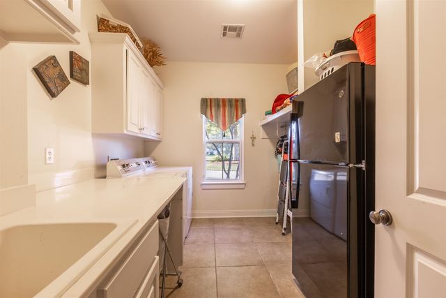 6996 Hwy 1, Belle Rose, LA 70341