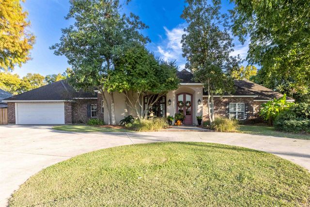 6996 Hwy 1, Belle Rose, LA 70341