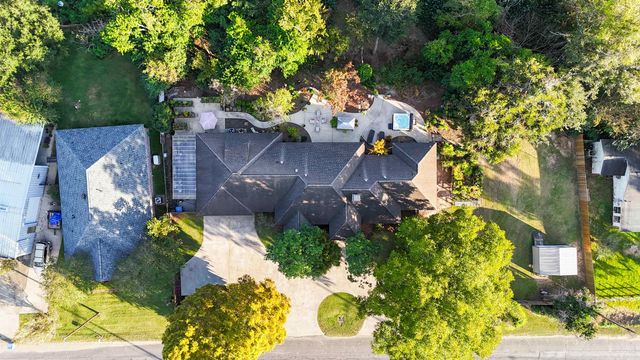 6996 Hwy 1, Belle Rose, LA 70341