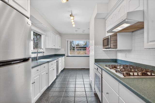 1307 Helen Street, Midland, MI 48640