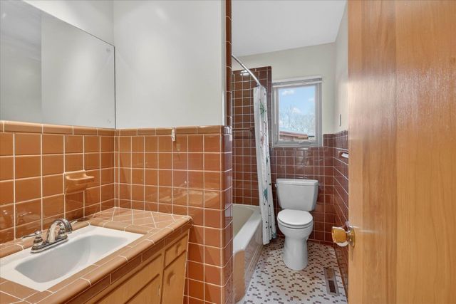 1307 Helen Street, Midland, MI 48640