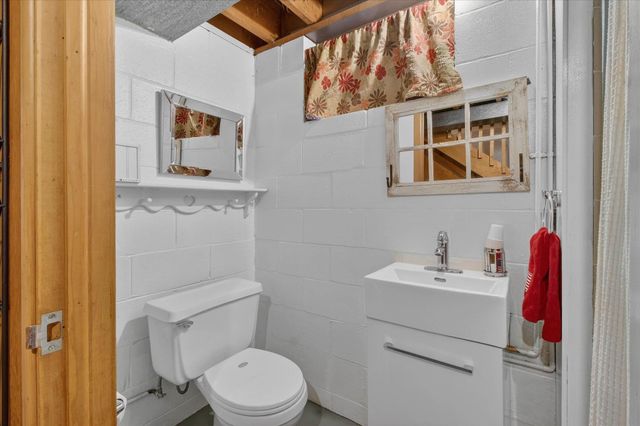 1307 Helen Street, Midland, MI 48640