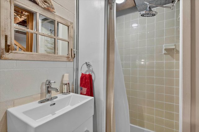 1307 Helen Street, Midland, MI 48640