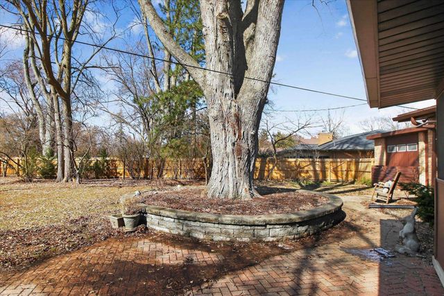 1307 Helen Street, Midland, MI 48640