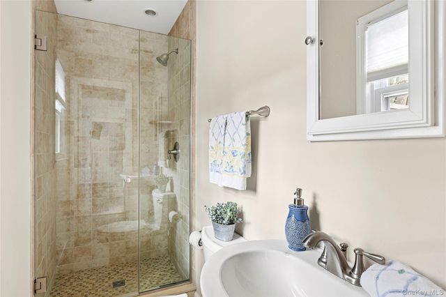 61 Rogers Avenue, Westhampton Beach, NY 11978