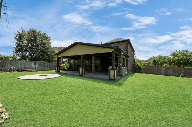4410 Lodge Vine Court, Sugar Land, TX 77479