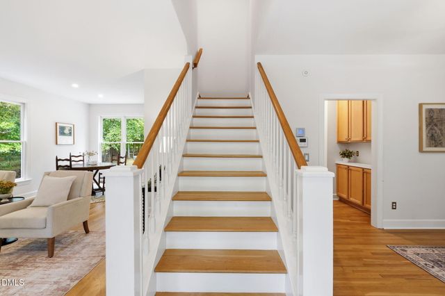 1615 Meadow Lane, Chapel Hill, NC 27516
