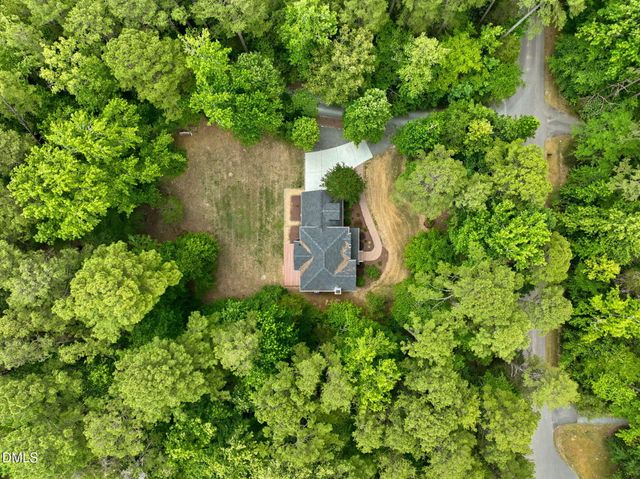 1615 Meadow Lane, Chapel Hill, NC 27516