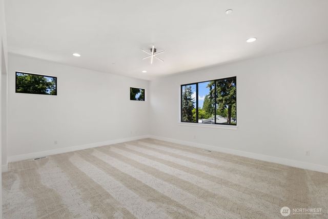 16211 Simonds Road NE, Kenmore, WA 98028