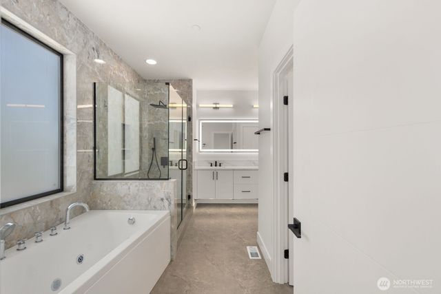 16211 Simonds Road NE, Kenmore, WA 98028