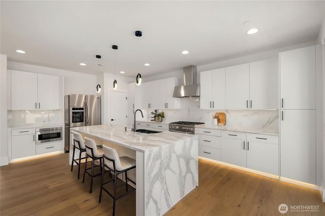 16211 Simonds Road NE, Kenmore, WA 98028