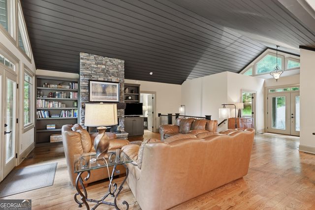 1117 Rambling Road, Fairmount, GA 30139