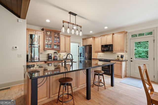 1117 Rambling Road, Fairmount, GA 30139