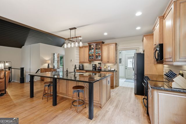 1117 Rambling Road, Fairmount, GA 30139
