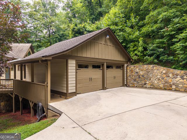 1117 Rambling Road, Fairmount, GA 30139