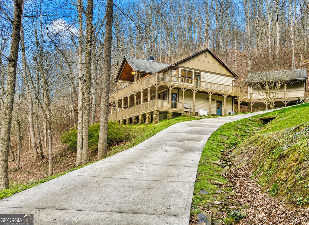 1117 Rambling Road, Fairmount, GA 30139