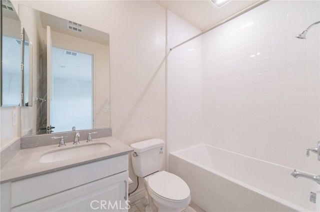 112 Ritual, Irvine, CA 92618