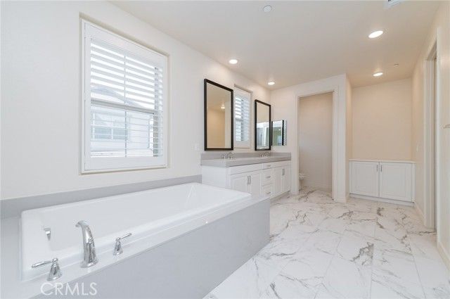 112 Ritual, Irvine, CA 92618