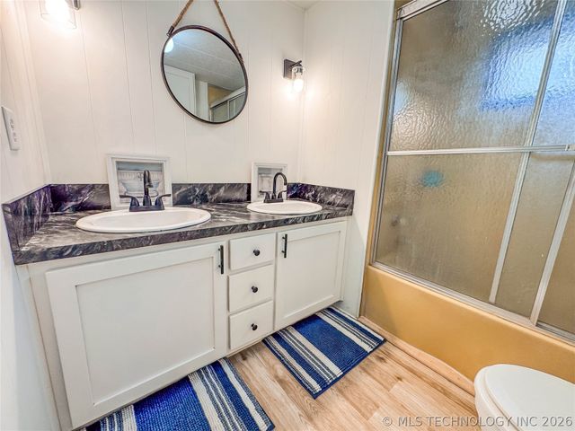 114385 Forest Circle, Eufaula, OK 74432