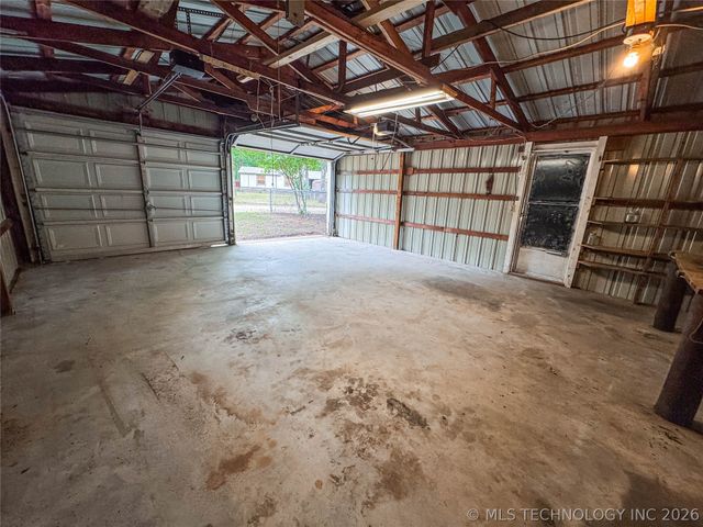 114385 Forest Circle, Eufaula, OK 74432