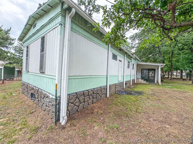 114385 Forest Circle, Eufaula, OK 74432