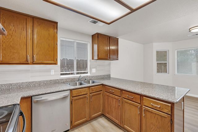 1948 Boise Ave, Modesto, CA 95358