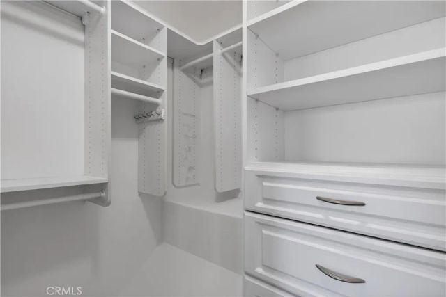 1 Salviati Aisle, Irvine, CA 92606