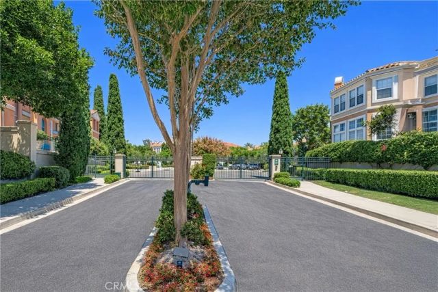 1 Salviati Aisle, Irvine, CA 92606