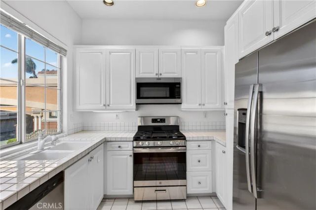 1 Salviati Aisle, Irvine, CA 92606