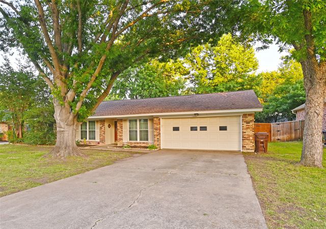 1416 E Windsor Drive, Denton, TX 76209