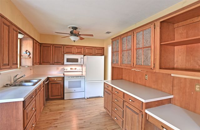 1416 E Windsor Drive, Denton, TX 76209