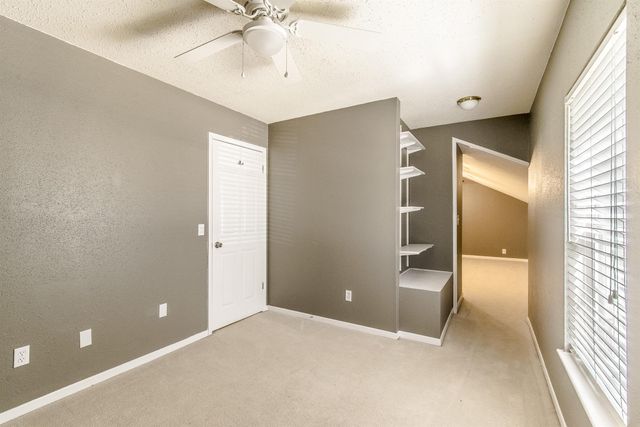 6015 Henniker Drive, Houston, TX 77041