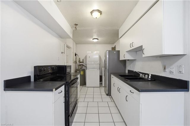 1154 Navajo AVE, Lehigh Acres, FL 33936