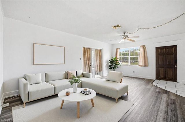 1154 Navajo AVE, Lehigh Acres, FL 33936