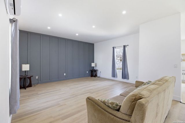 4344 Mountain Pass, Von Ormy, TX 78073