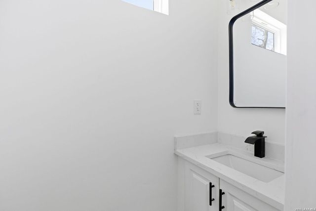 4344 Mountain Pass, Von Ormy, TX 78073