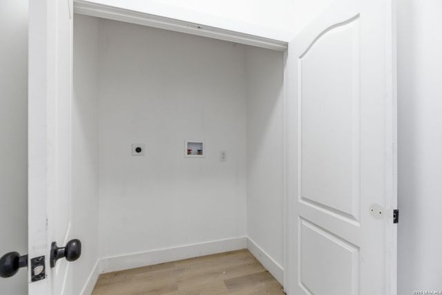 4344 Mountain Pass, Von Ormy, TX 78073