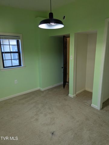 12338 Reedy Creek Road, Bristol, VA 24202