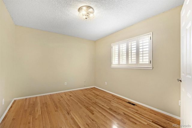 7662 S Monaco Circle, Englewood, CO 80112