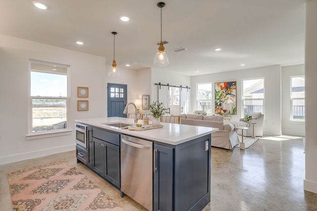 104 Cardinal Woods Court, Granbury, TX 76049