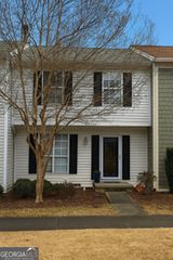2104 Queen Anne Court, Sandy Springs, GA 30350