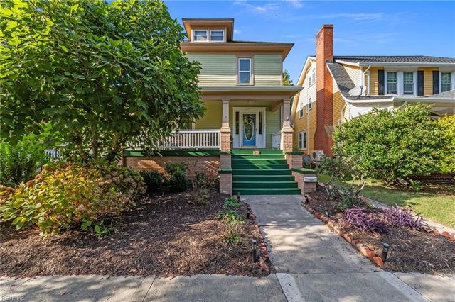 213 Monroe AVE, Cape Charles, VA 23310