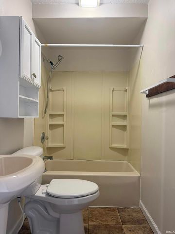 917 Hart Street, Vincennes, IN 47591