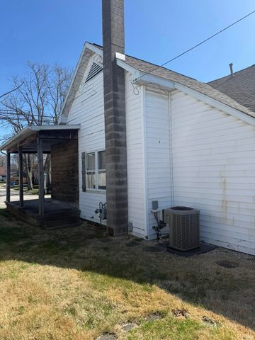917 Hart Street, Vincennes, IN 47591