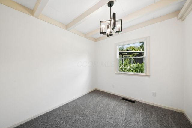 2458 Edgevale Road, Columbus, OH 43221