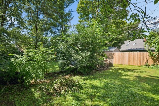 2458 Edgevale Road, Columbus, OH 43221