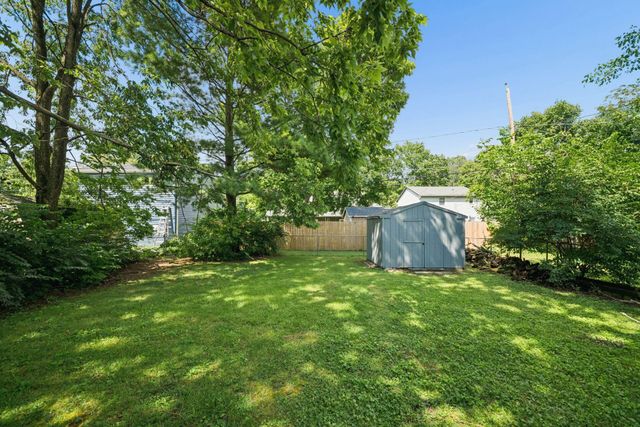 2458 Edgevale Road, Columbus, OH 43221