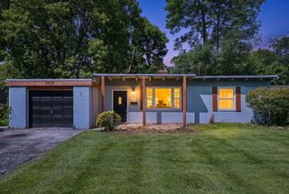 2458 Edgevale Road, Columbus, OH 43221