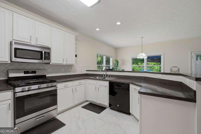 6874 Deer Creek Trace, Stone Mountain, GA 30087